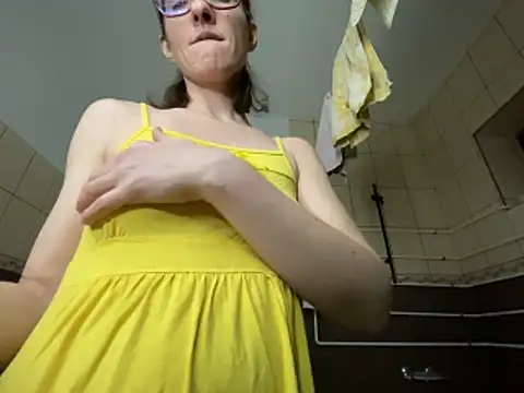 Milky hairy mommy online show from 02/01/26, 07:45