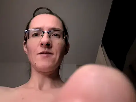 Snapshot of Milky_hairy_mommy chatting on 03/18/25, 08:16 Milky hairy mommy online show from 03/18/25, 08:16
