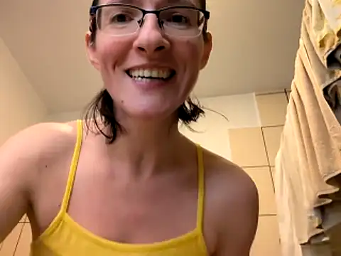 Milky hairy mommy online show from 11/27/25, 09:48