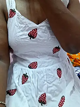 Tamil--Rani online show from 04/27/26, 12:58
