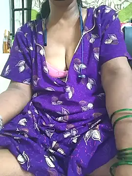 Tamil--Rani online show from 02/15/25, 03:17