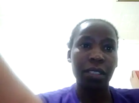 Snapshot of Claris2 chatting on 11/03/25, 07:06 Claris2 online show from 11/03/25, 07:06