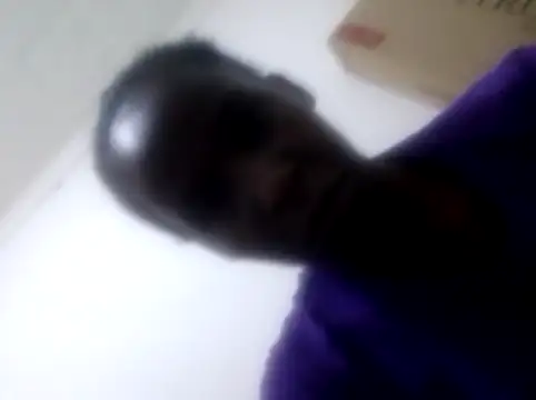 Snapshot of Claris2 chatting on 11/22/25, 07:24 Claris2 online show from 11/22/25, 07:24