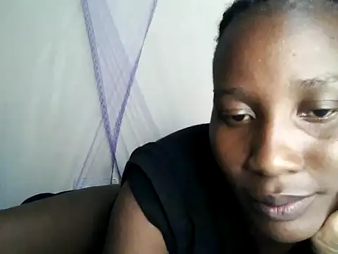juiccypussy online show from 04/18/26, 05:37