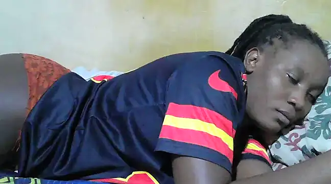 juiccypussy online show from 03/18/25, 06:17