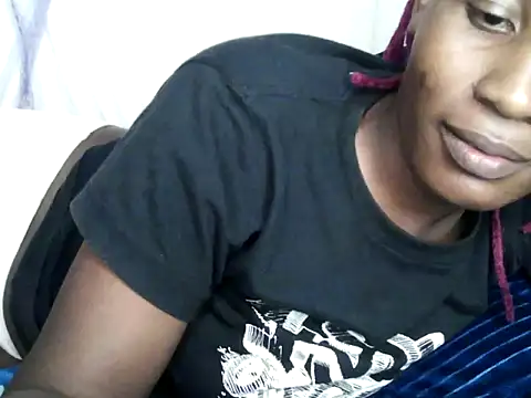 juiccypussy online show from 03/25/26, 05:45