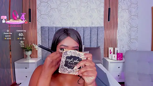 Britanymooree online show from 02/14/26, 07:14