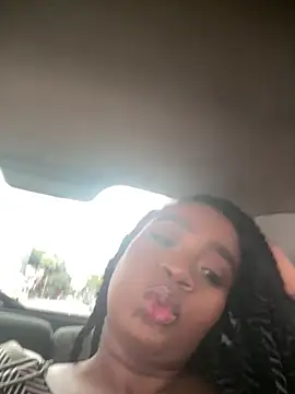 Britanymooree online show from 03/04/26, 07:21