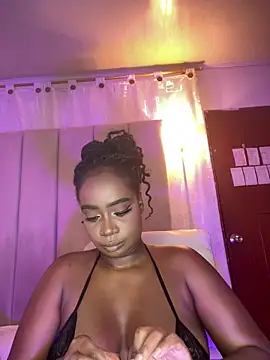 Britanymooree online show from 03/18/26, 08:53