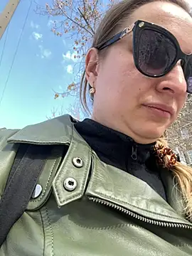 OlgaBuzzz online show from 03/19/25, 06:46