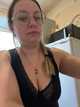 OlgaBuzzz online show from 03/20/25, 12:00