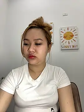 Odette68 online show from 03/06/26, 11:44