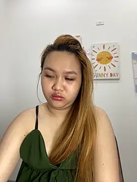 Odette68 online show from 03/18/26, 12:25