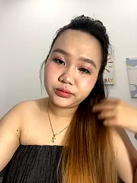 Odette68 online show from 11/03/25, 07:57