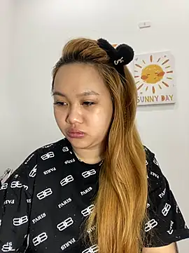 Odette68 online show from 03/12/26, 12:38