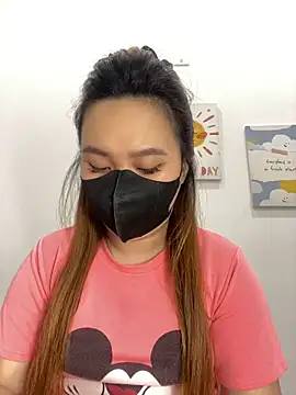 Odette68 online show from 10/27/25, 06:03