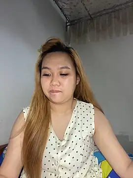 Odette68 online show from 06/03/26, 12:22