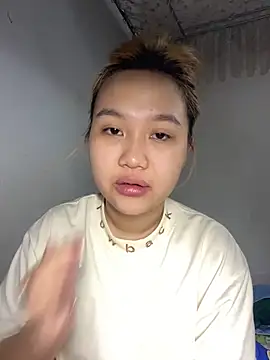Odette68 online show from 05/23/26, 12:20