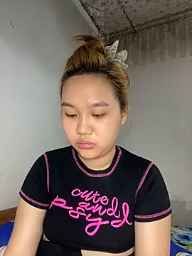 Odette68 online show from 05/20/26, 12:51