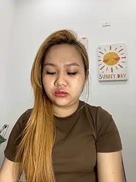 Odette68 online show from 03/08/26, 12:16