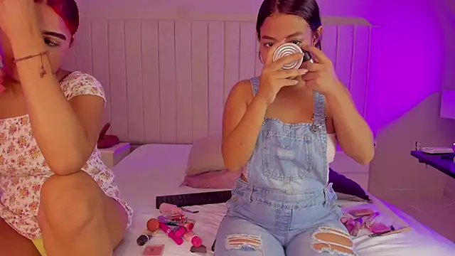 Littleolivia  online show from 01/09/26, 12:56