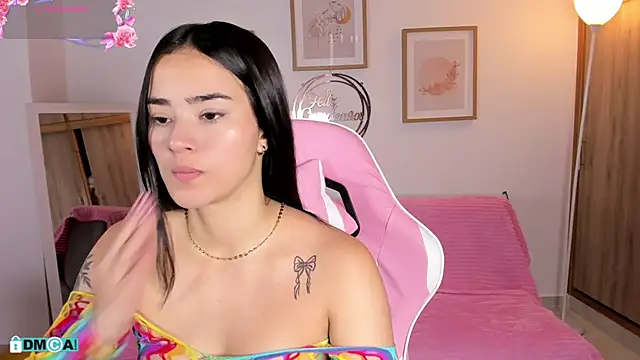 Veronica isaza   online show from 10/30/25, 01:20