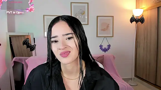 Veronica isaza   online show from 10/15/25, 01:19