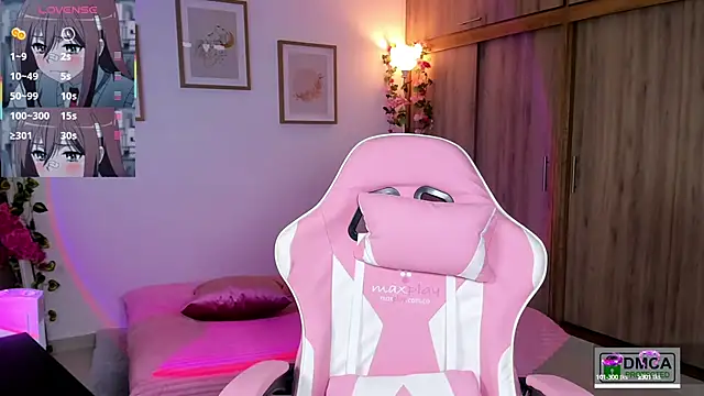 Veronica isaza   online show from 09/23/25, 12:45