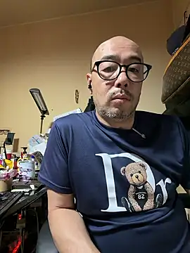 tsugu1105 online show from 07/01/26, 11:43