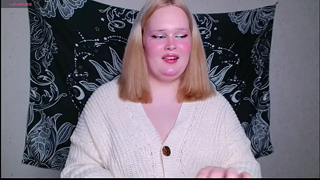 rozzhaos8 online show from 02/11/26, 08:09