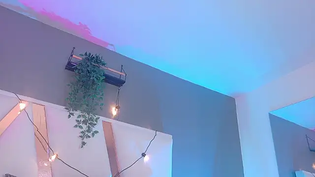 AmbarHills 1 online show from 03/05/26, 11:51