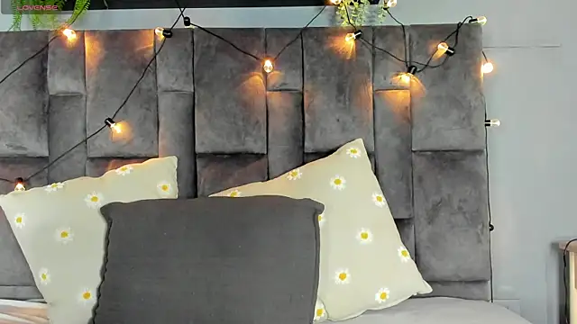 AmbarHills 1 online show from 01/15/26, 11:35