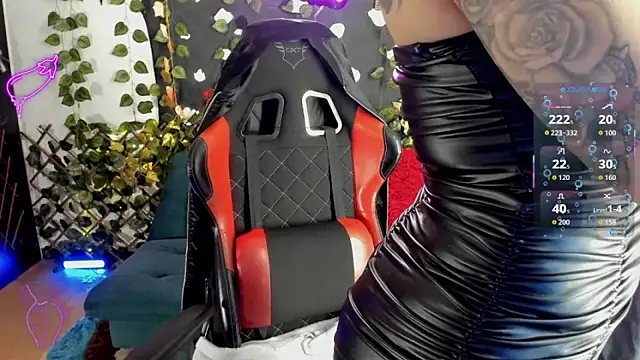 cocochanell6666 online show from 11/20/25, 06:47