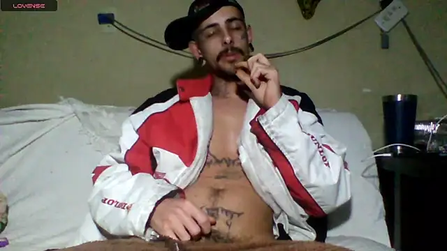 Snapshot of sellvageria chatting on 07/01/26, 02:12 sellvageria online show from 07/01/26, 02:12
