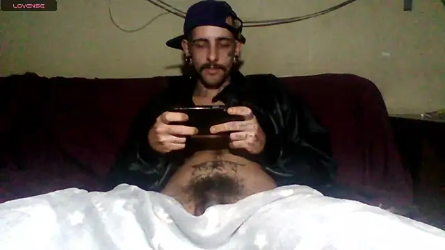 Snapshot of sellvageria chatting on 07/11/26, 01:28 sellvageria online show from 07/11/26, 01:28