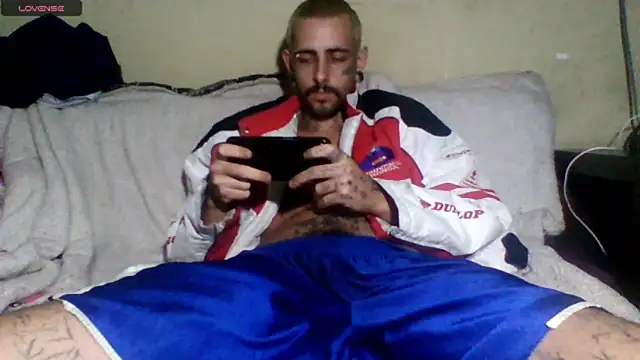 Snapshot of sellvageria chatting on 05/19/26, 01:56 sellvageria online show from 05/19/26, 01:56