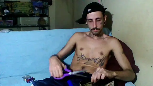 sellvageria online show from 11/11/25, 09:20