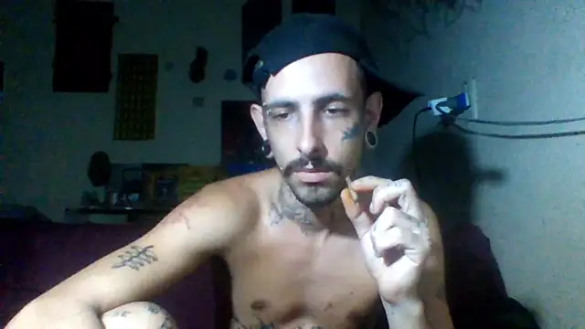 Snapshot of sellvageria chatting on 02/15/26, 12:11 sellvageria online show from 02/15/26, 12:11