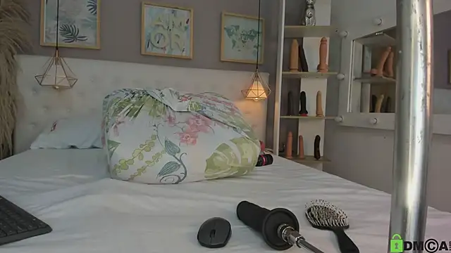  sofhiaa  online show from 05/09/26, 12:41
