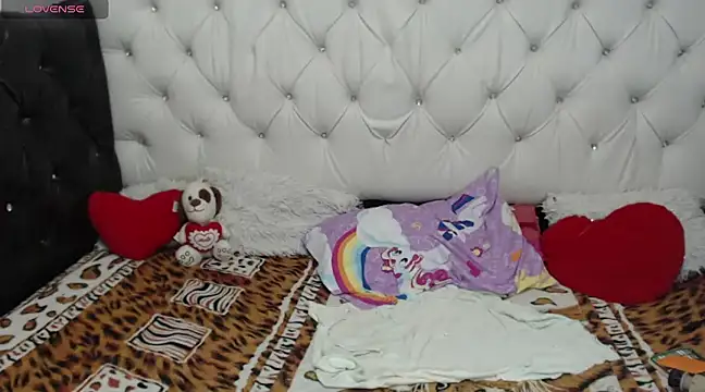 Scarlet Sensual30 online show from 03/14/25, 09:35