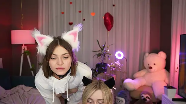 Snapshot of fiadventure chatting on 02/28/25, 03:59 fiadventure online show from 02/28/25, 03:59