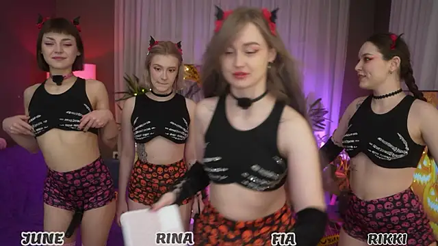 Snapshot of fiadventure chatting on 10/31/25, 01:57 fiadventure online show from 10/31/25, 01:57