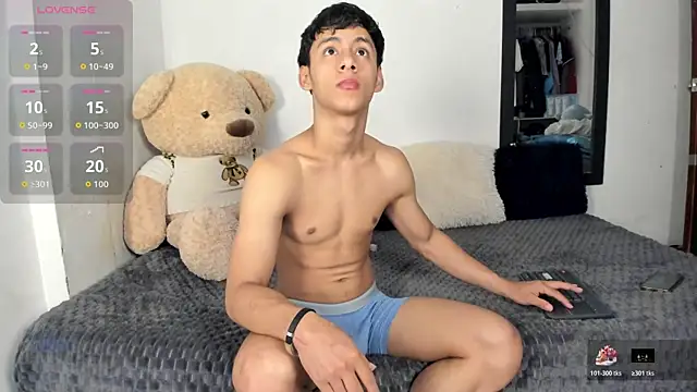 LittleParker online show from 10/21/25, 12:37