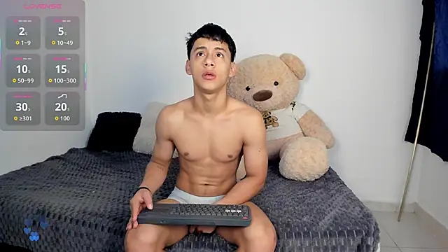 LittleParker online show from 12/05/25, 12:26