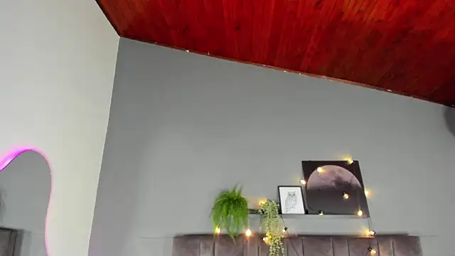 AbbyWathson online show from 11/14/25, 07:39