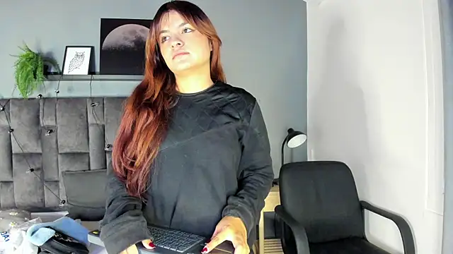 AbbyWathson online show from 12/03/25, 11:31