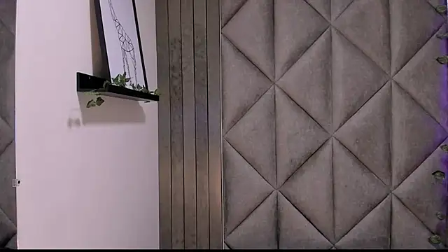 AbbyWathson online show from 11/20/25, 07:47