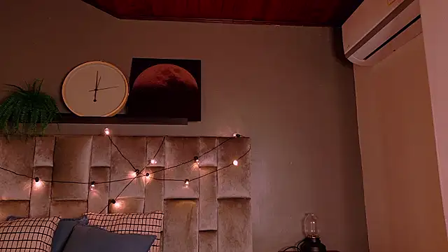 AbbyWathson online show from 03/10/26, 11:47