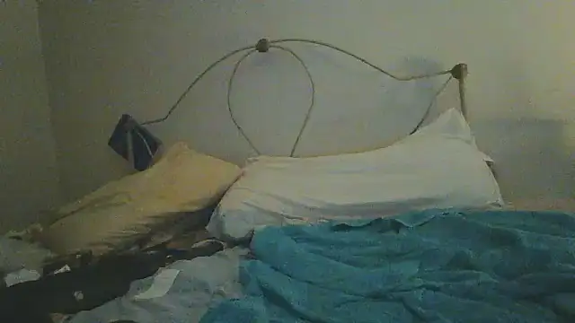 jameswestfall3224 online show from 12/23/25, 06:34