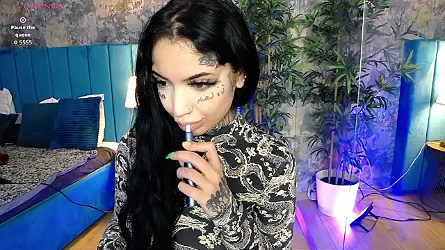 CreamyInkky  online show from 02/10/26, 07:29